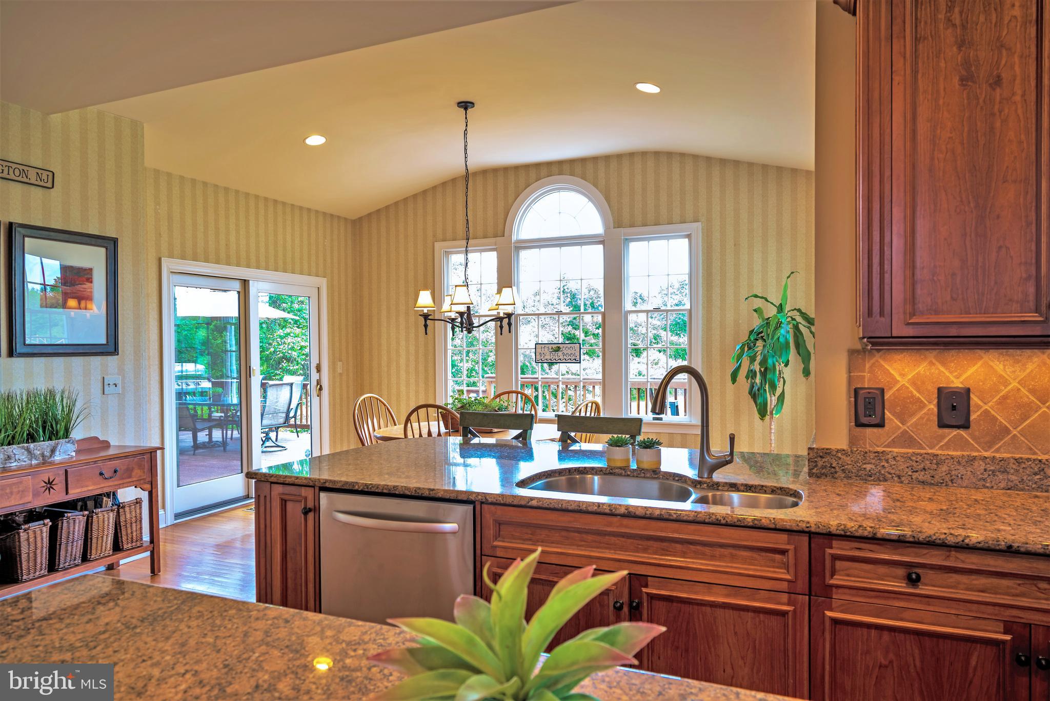 8 Hunters Ridge Drive Pennington, NJ 08534 - Photo 11 of 63