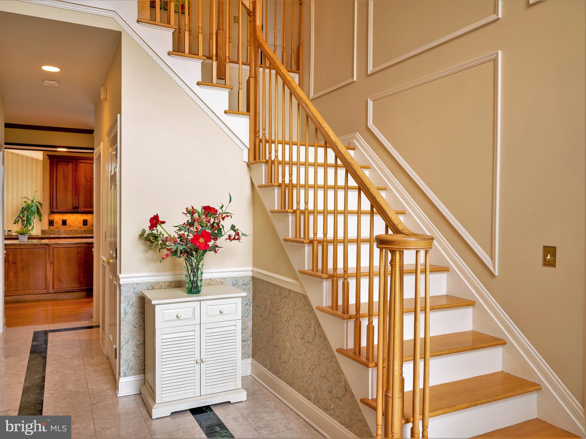 8 Hunters Ridge Drive Pennington, NJ 08534 - Photo 3 of 63