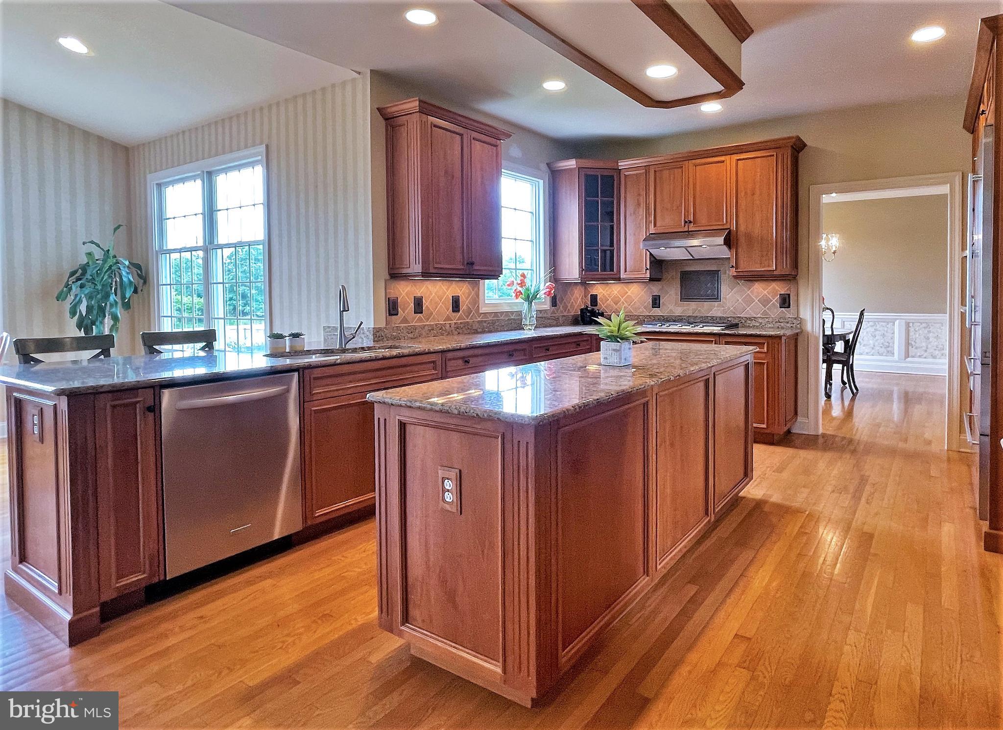 8 Hunters Ridge Drive Pennington, NJ 08534 - Photo 6 of 63