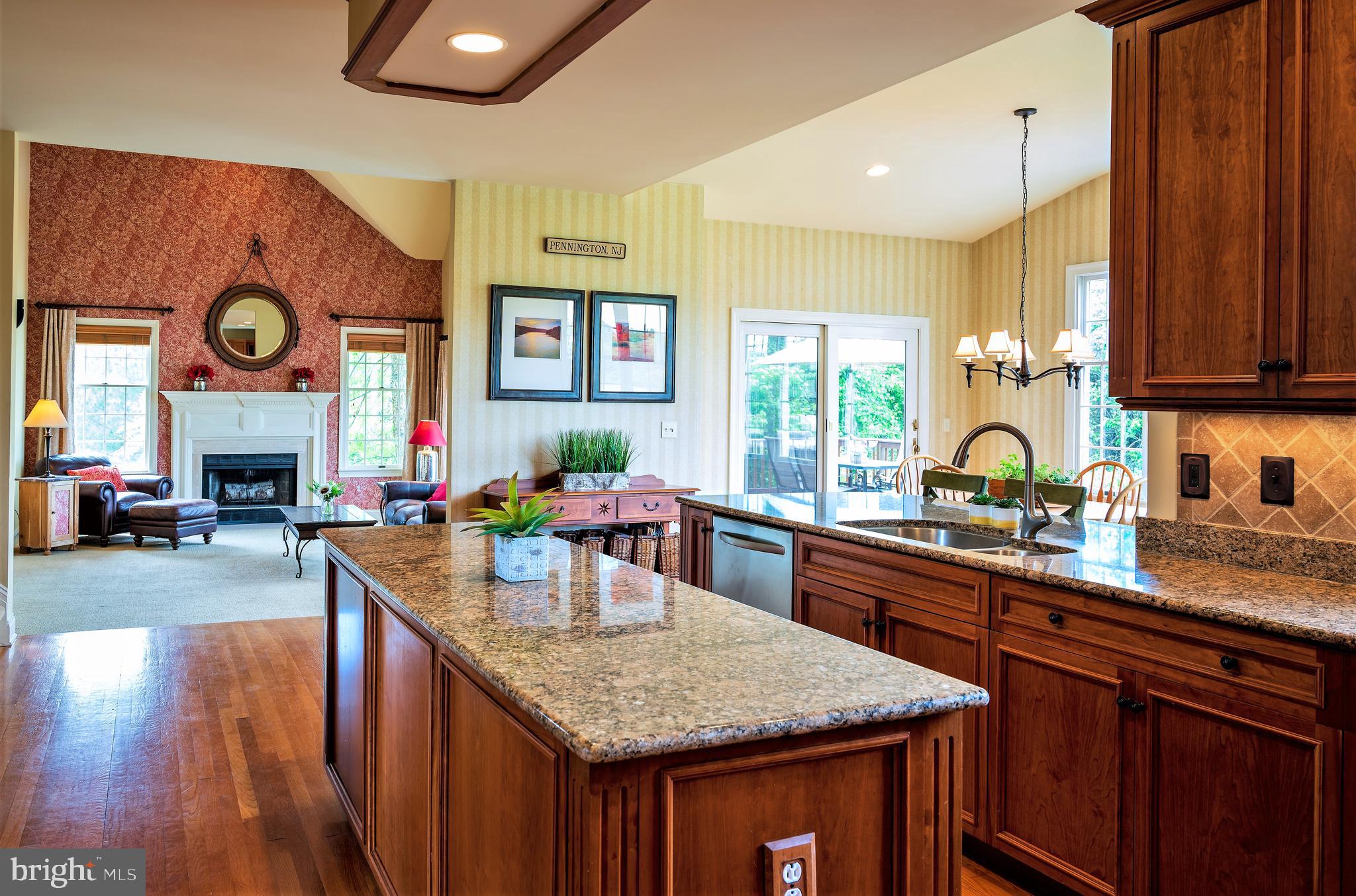 8 Hunters Ridge Drive Pennington, NJ 08534 - Photo 7 of 63