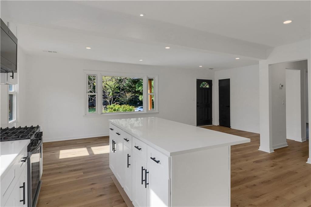 776 Norwood Road Southeast Atlanta, GA 30315 - Photo 6 of 26