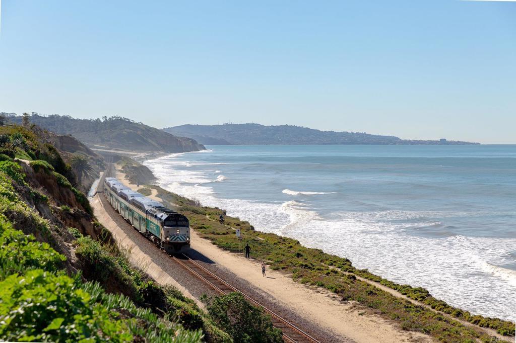 13260 Mango Drive Del Mar, CA 92014 - Photo 44 of 46 a view of a city and mountains