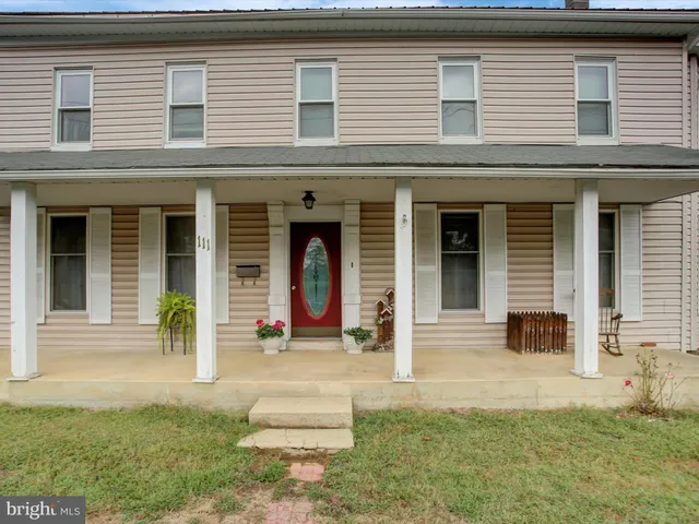 $250,000 | 111 West Main Street, Fayetteville, PA 17222