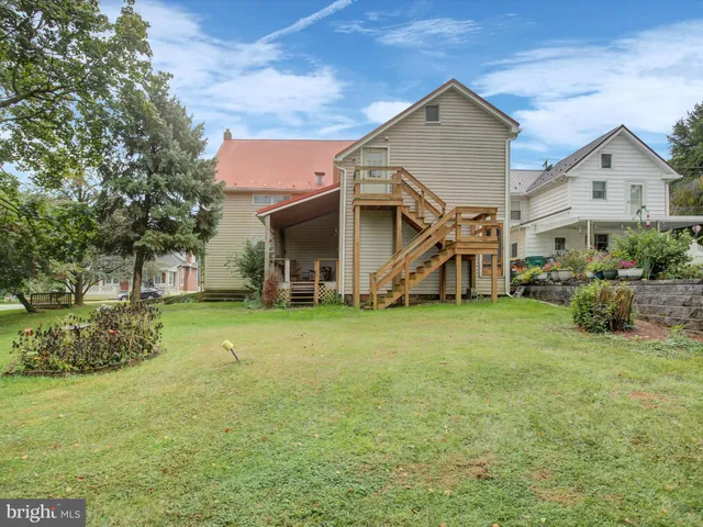 $250,000 | 111 West Main Street, Fayetteville, PA 17222