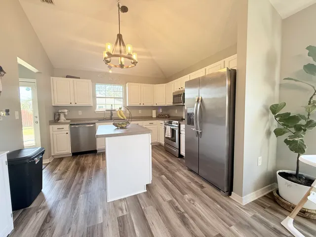 $2,600 | 2628 Andorra Street, Navarre, FL 32566