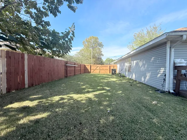 $2,300 | 2628 Andorra Street, Navarre, FL 32566