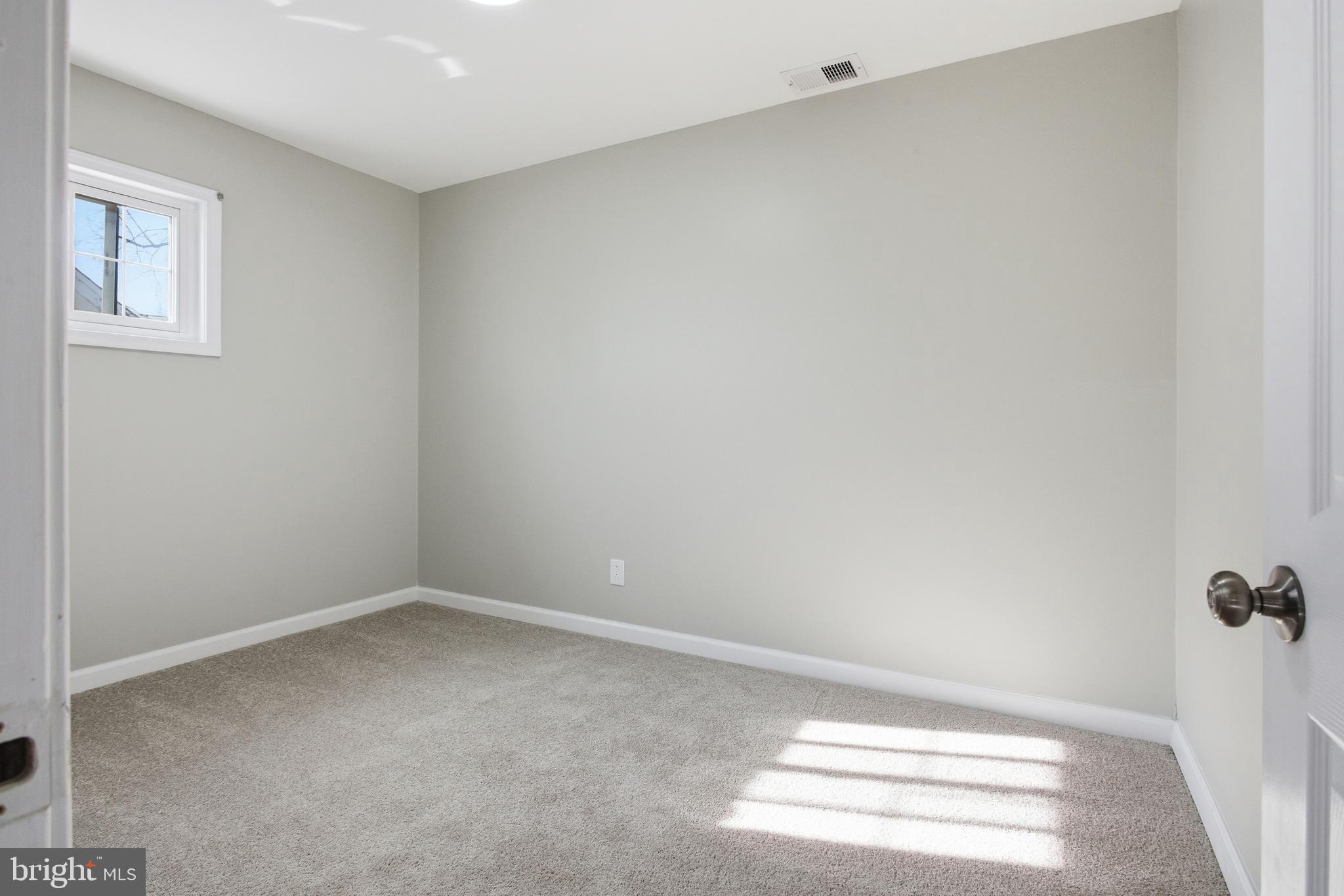 1011 Montgomery Road Wilmington, DE 19805 - Photo 11 of 19