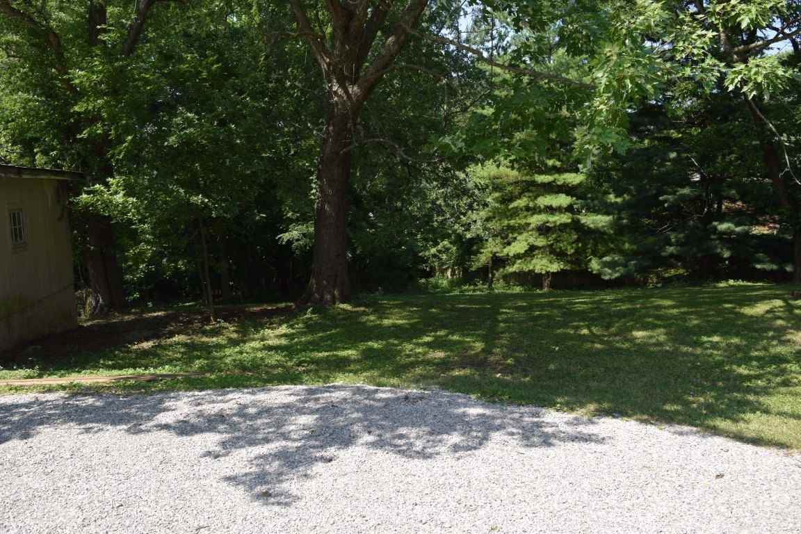 2550 North Red Bank Road Evansville, IN 47720 - Photo 22 of 23 Gallery Image 22