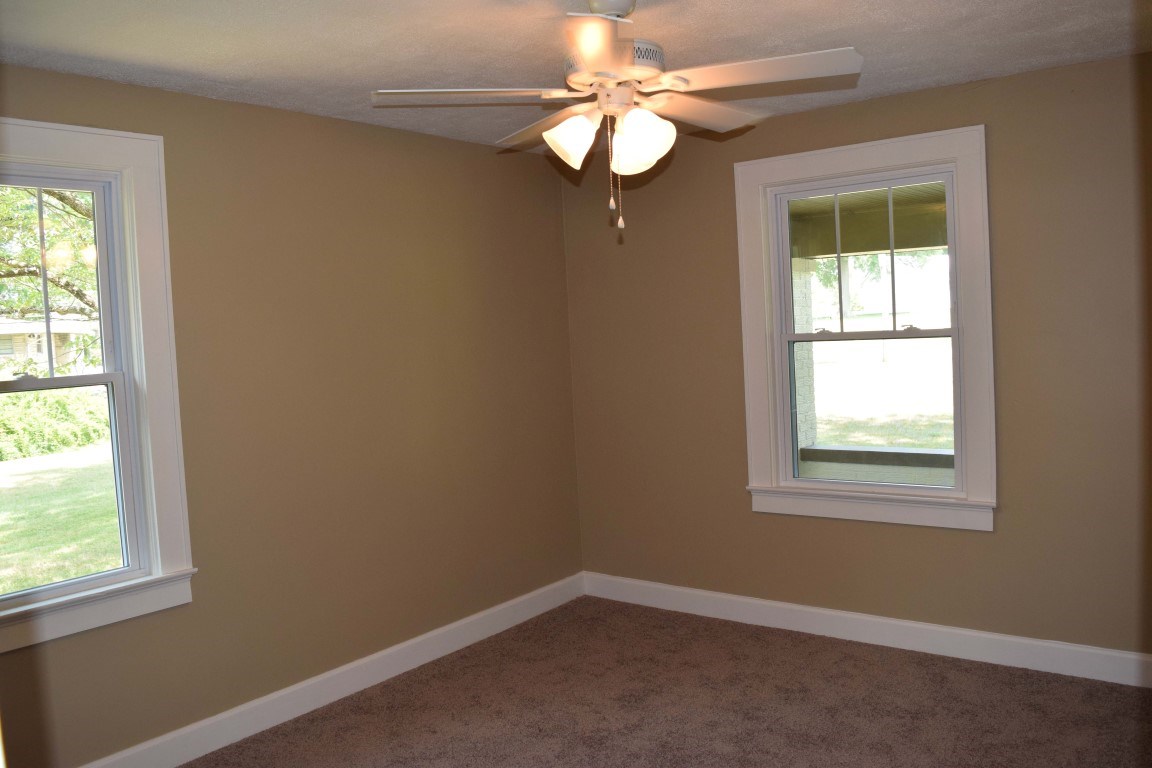 2550 North Red Bank Road Evansville, IN 47720 - Photo 10 of 23 Gallery Image 10