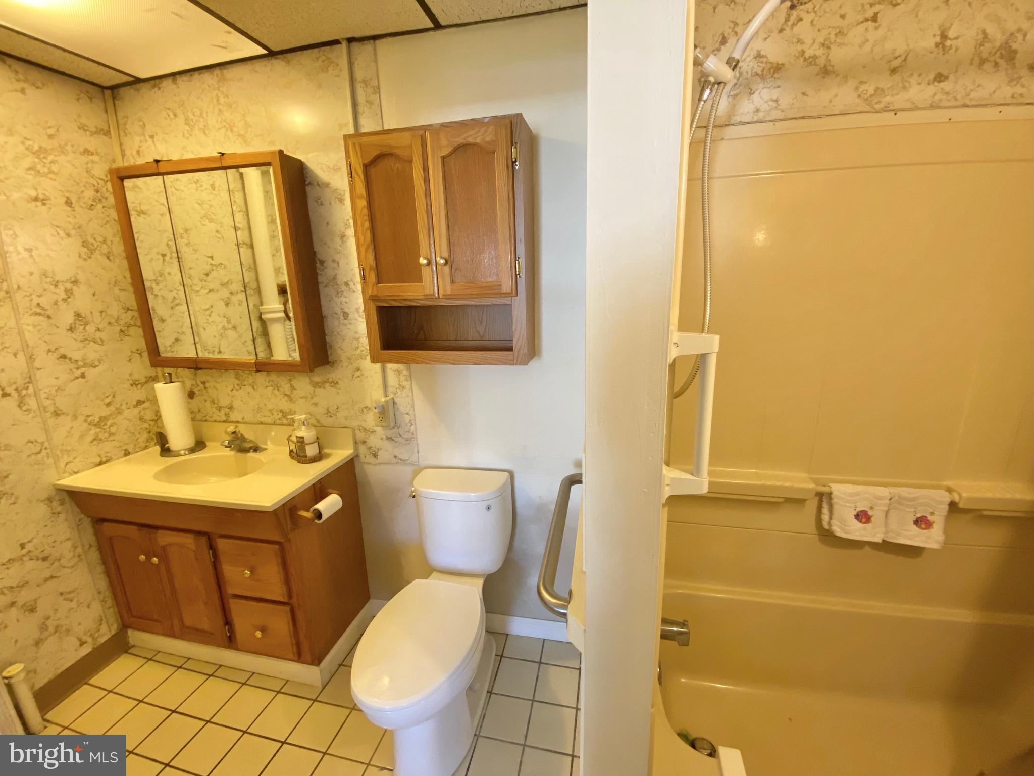 135 A Hoffmansville Road Barto, PA 19504 - Photo 30 of 44 First Floor Apartment Bathroom