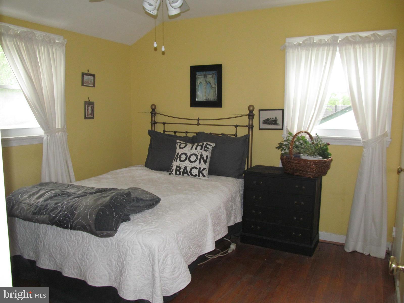 12828 Holdridge Road Silver Spring, MD 20906 - Photo 14 of 24 Bedroom #1
