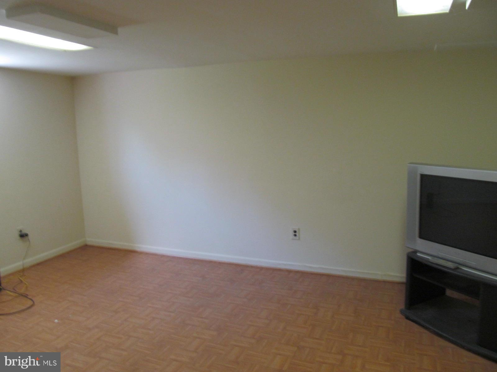 12828 Holdridge Road Silver Spring, MD 20906 - Photo 19 of 24 Recreation Room