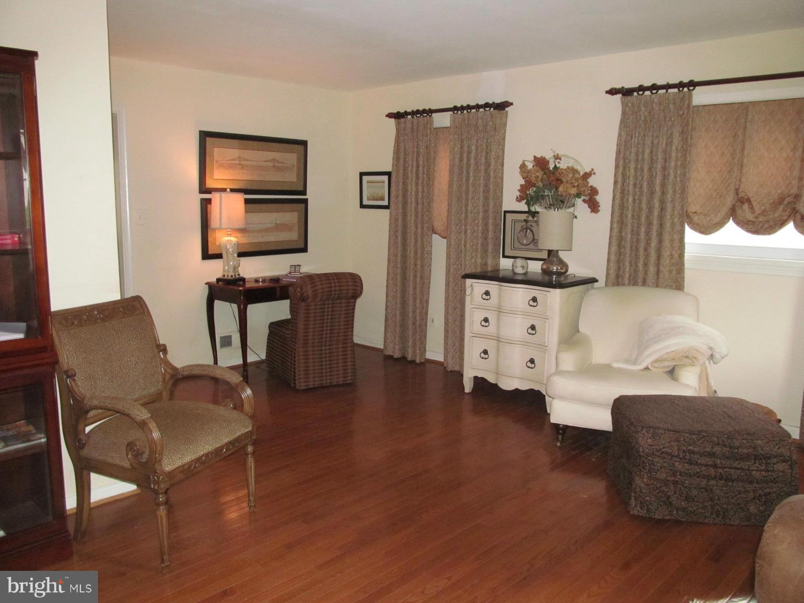 12828 Holdridge Road Silver Spring, MD 20906 - Photo 5 of 24 Looking Into Dining Room