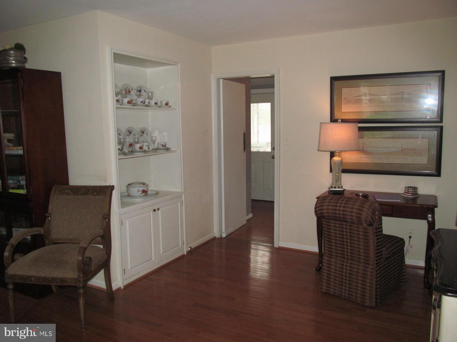 12828 Holdridge Road Silver Spring, MD 20906 - Photo 6 of 24 Dining Room