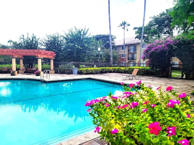 $2,300 | 4167 Haverhill Road, Unit 1111, West Palm Beach, FL 33417