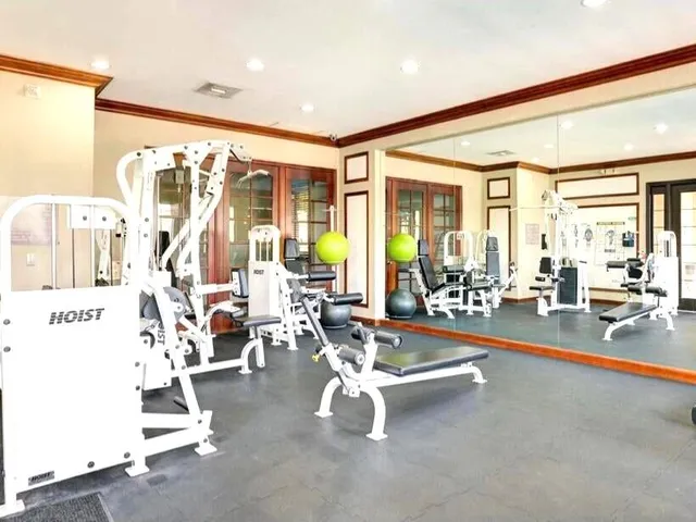 $2,300 | 4167 Haverhill Road, Unit 1111, West Palm Beach, FL 33417