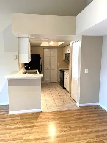 $2,300 | 4167 Haverhill Road, Unit 1111, West Palm Beach, FL 33417