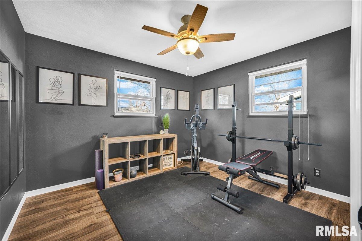 5508 East Captain Road Chillicothe, IL 61523 - Photo 14 of 31