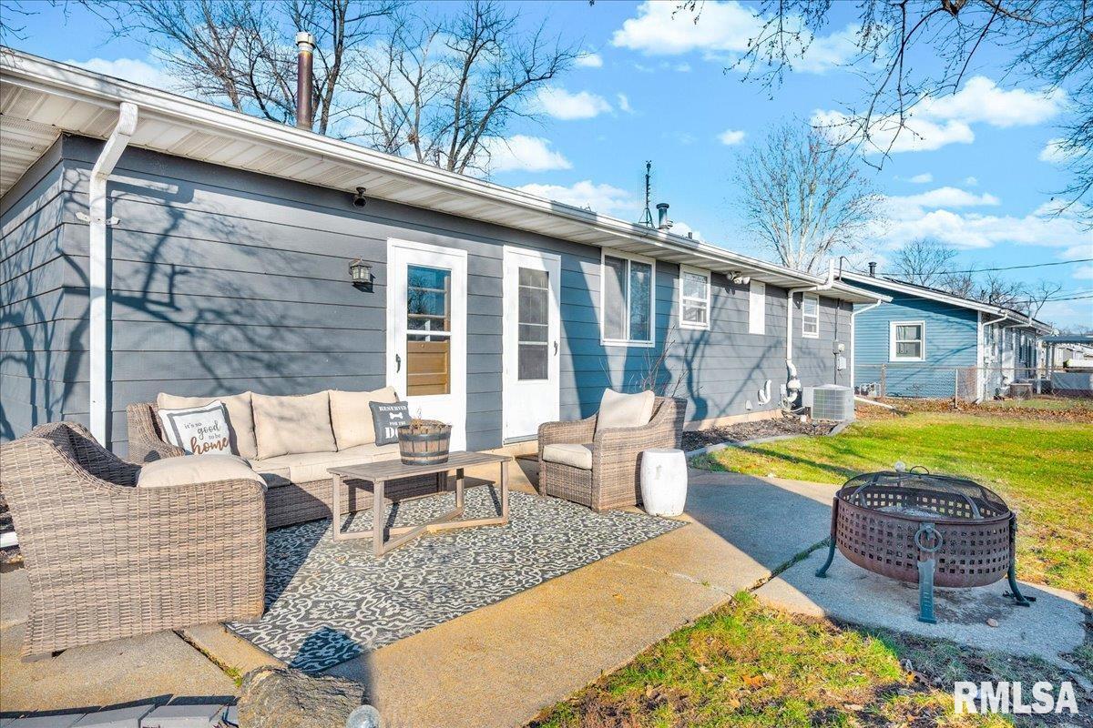 5508 East Captain Road Chillicothe, IL 61523 - Photo 25 of 31