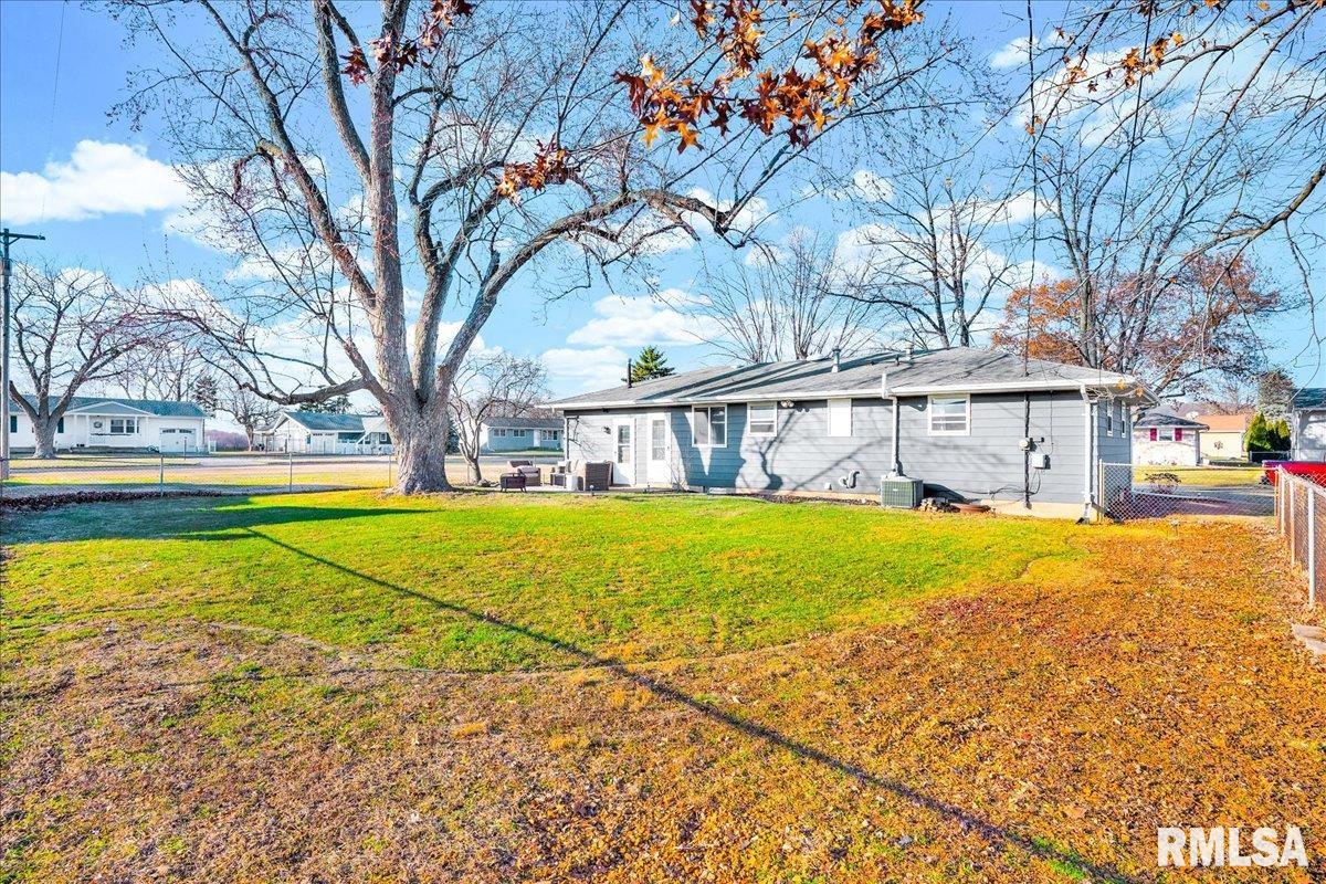 5508 East Captain Road Chillicothe, IL 61523 - Photo 28 of 31