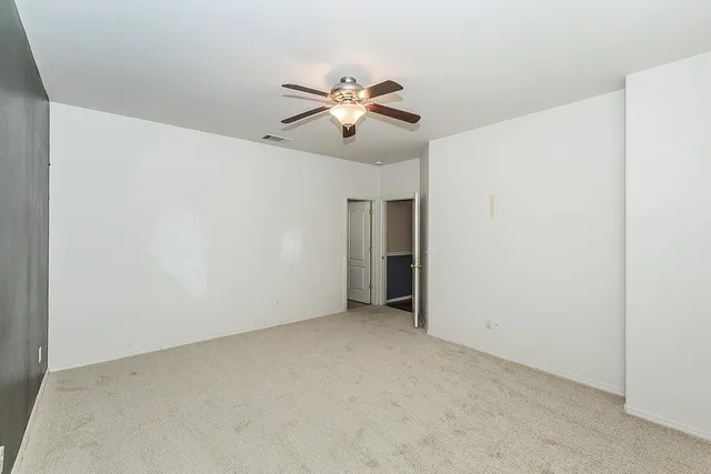 $399,000 | 704 West Riviera Lane, Clovis, CA 93619