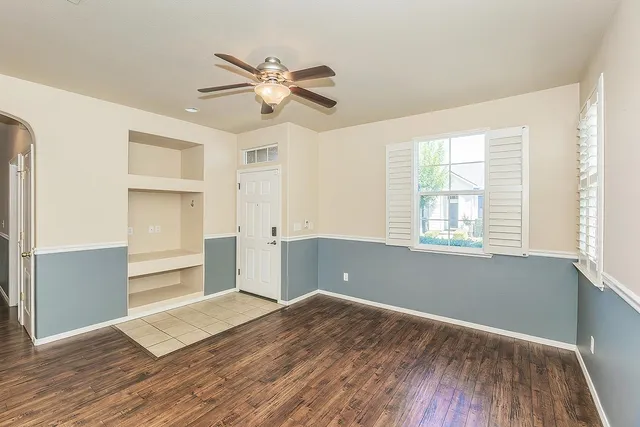 $399,000 | 704 West Riviera Lane, Clovis, CA 93619