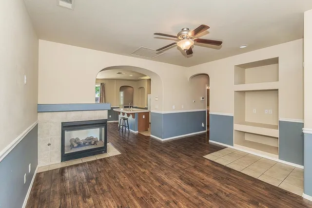 $399,000 | 704 West Riviera Lane, Clovis, CA 93619