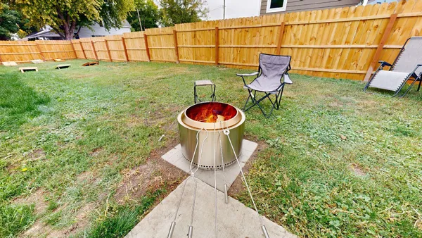 $3,800 | 27 Division Street North, Unit AIRBB, Clara City, MN 56222