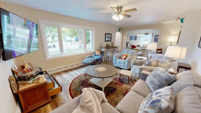 $3,800 | 27 Division Street North, Unit AIRBB, Clara City, MN 56222