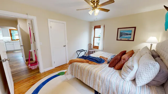 $3,800 | 27 Division Street North, Unit AIRBB, Clara City, MN 56222