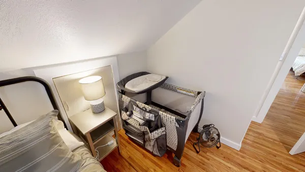 $3,800 | 27 Division Street North, Unit AIRBB, Clara City, MN 56222