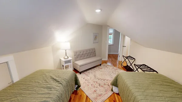 $3,800 | 27 Division Street North, Unit AIRBB, Clara City, MN 56222