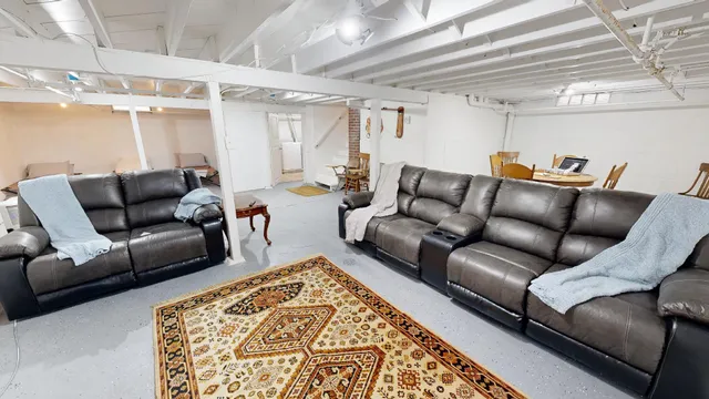 $3,800 | 27 Division Street North, Unit AIRBB, Clara City, MN 56222