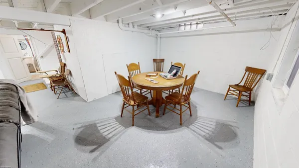 $3,800 | 27 Division Street North, Unit AIRBB, Clara City, MN 56222