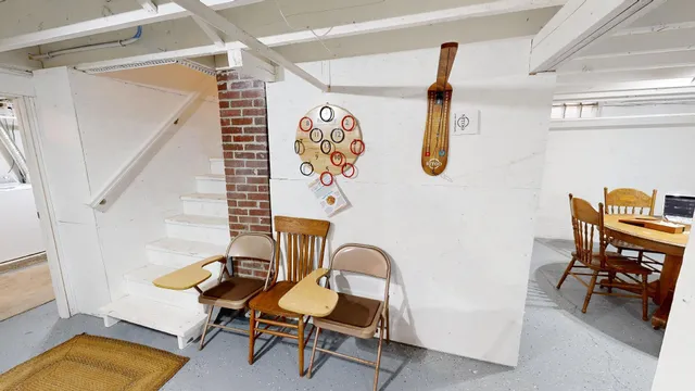 $3,800 | 27 Division Street North, Unit AIRBB, Clara City, MN 56222