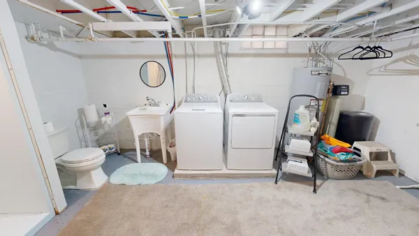 $3,800 | 27 Division Street North, Unit AIRBB, Clara City, MN 56222