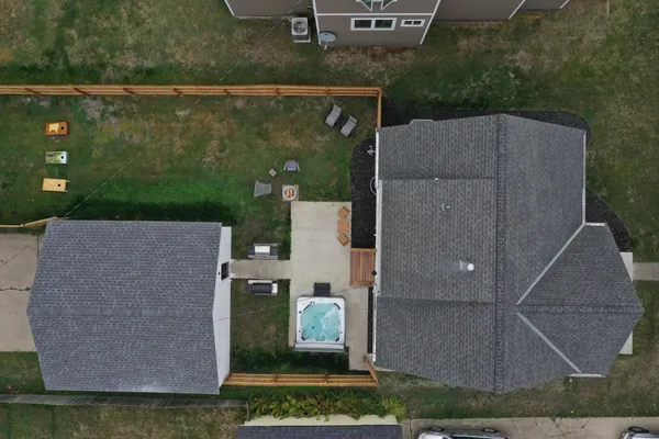 $3,800 | 27 Division Street North, Unit AIRBB, Clara City, MN 56222