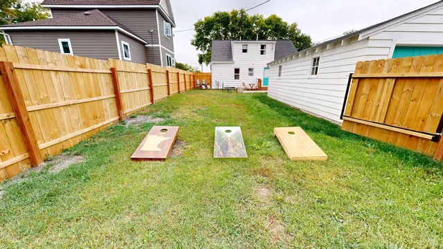 $3,800 | 27 Division Street North, Unit AIRBB, Clara City, MN 56222