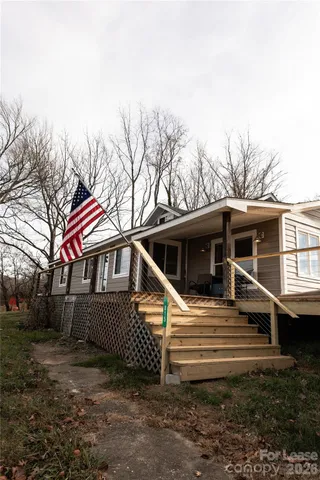 $2,200 | 815 Case Cove Road, Candler, NC 28715