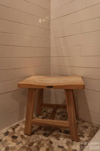 $2,200 | 815 Case Cove Road, Candler, NC 28715