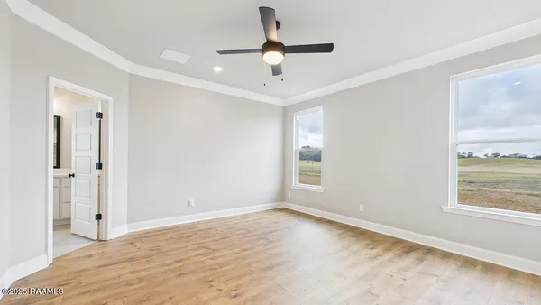 $277,500 | 123 Belle Lake Drive, Lafayette, LA 70506