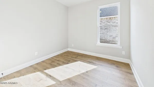 $277,500 | 123 Belle Lake Drive, Lafayette, LA 70506