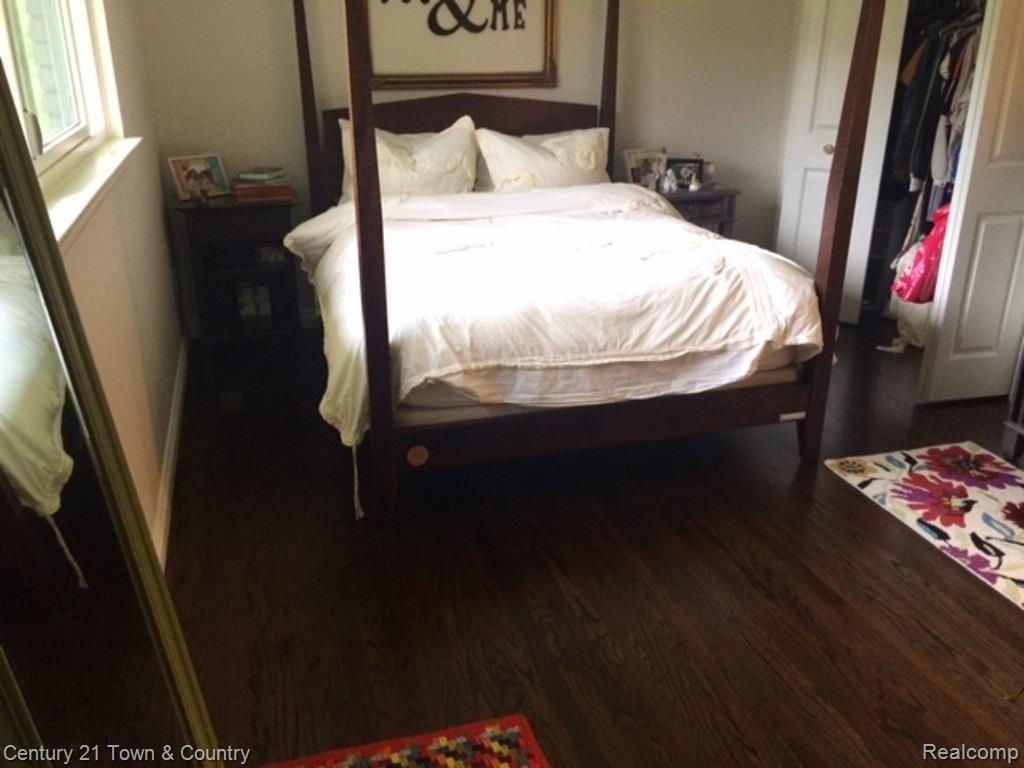 1908 Washington Road Rochester, MI 48306 - Photo 16 of 26 20.jpg