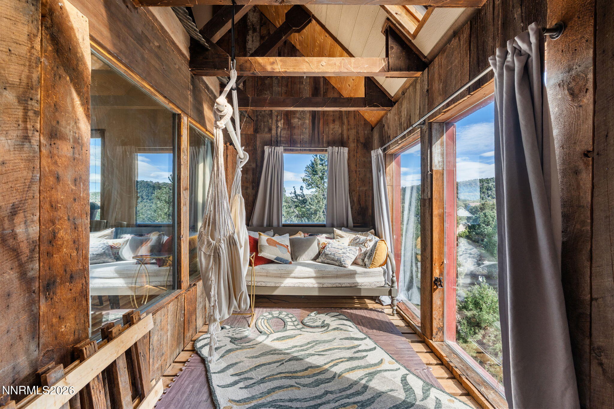 21845 Adobe Road Reno, NV 89521 - Photo 41 of 65 41-web-or-mls-DSC04312