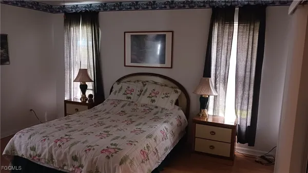 $2,250 | 17704 Acacia Drive, North Fort Myers, FL 33917