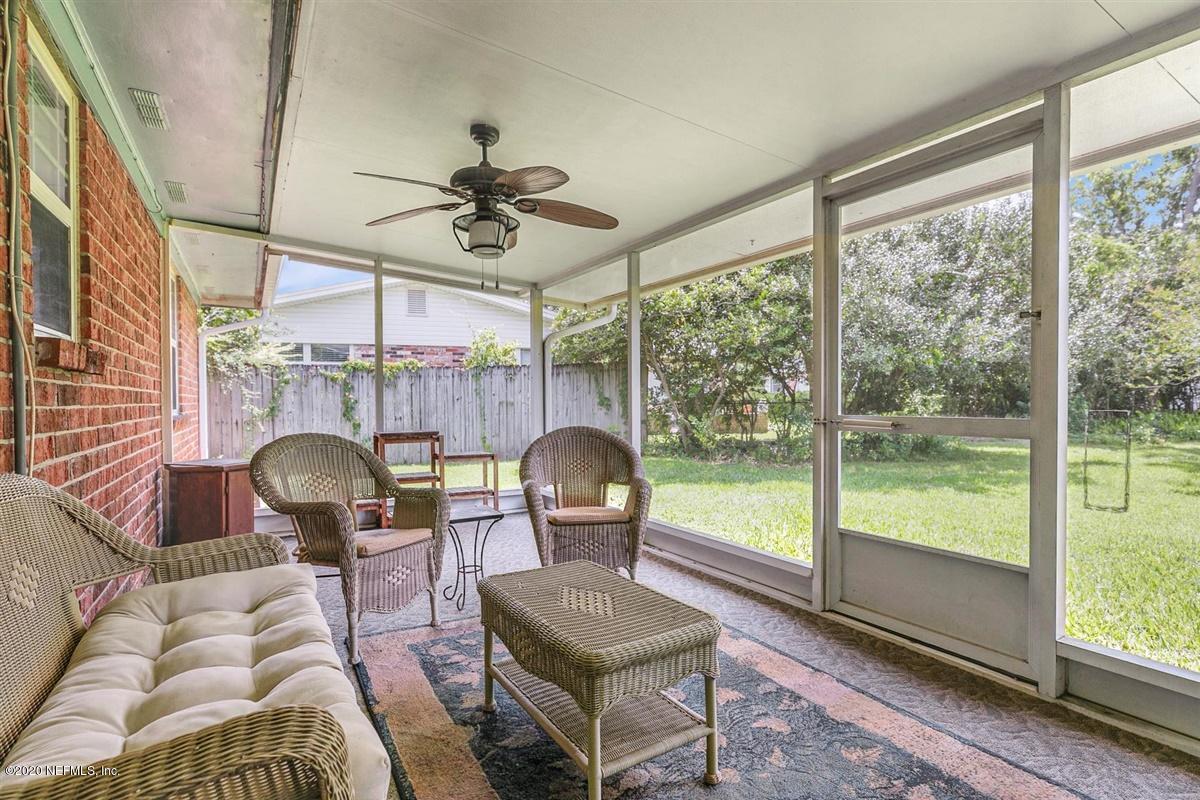 761 Trinidad Road Jacksonville, FL 32216 - Photo 14 of 20 Screened in Porch