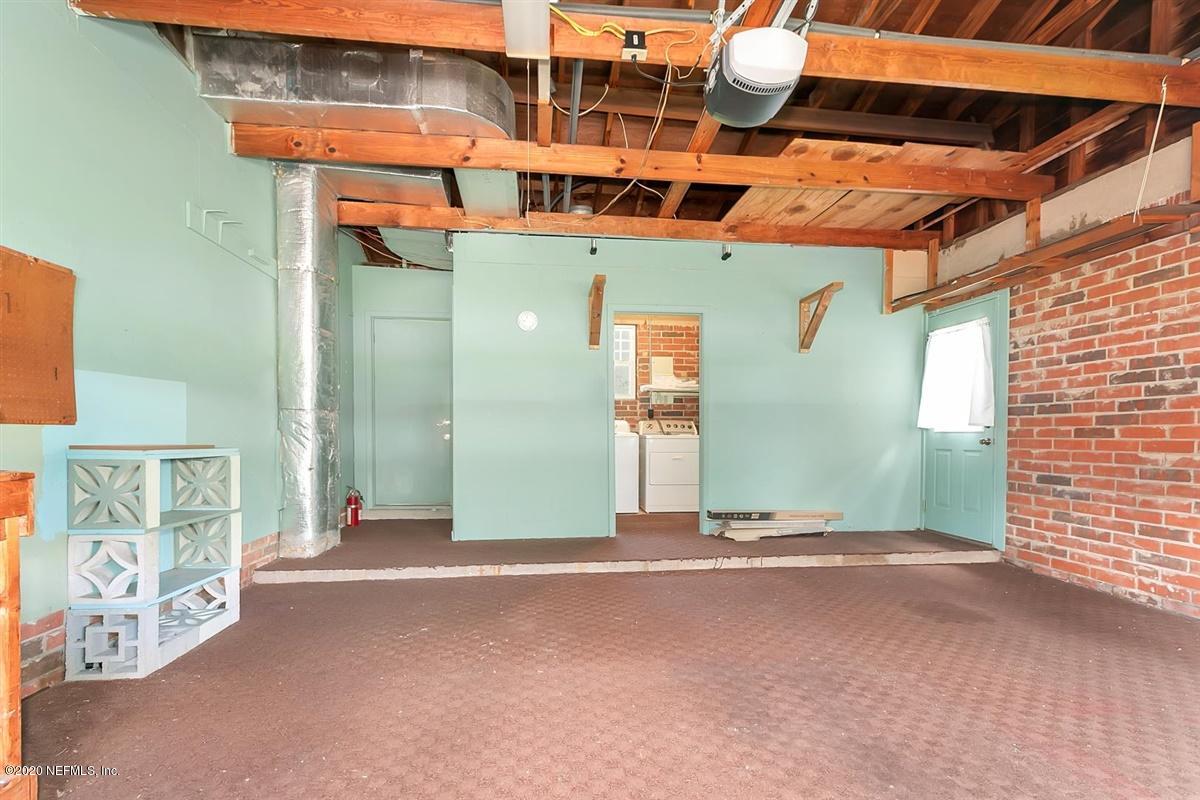 761 Trinidad Road Jacksonville, FL 32216 - Photo 19 of 20 2 Car Garage