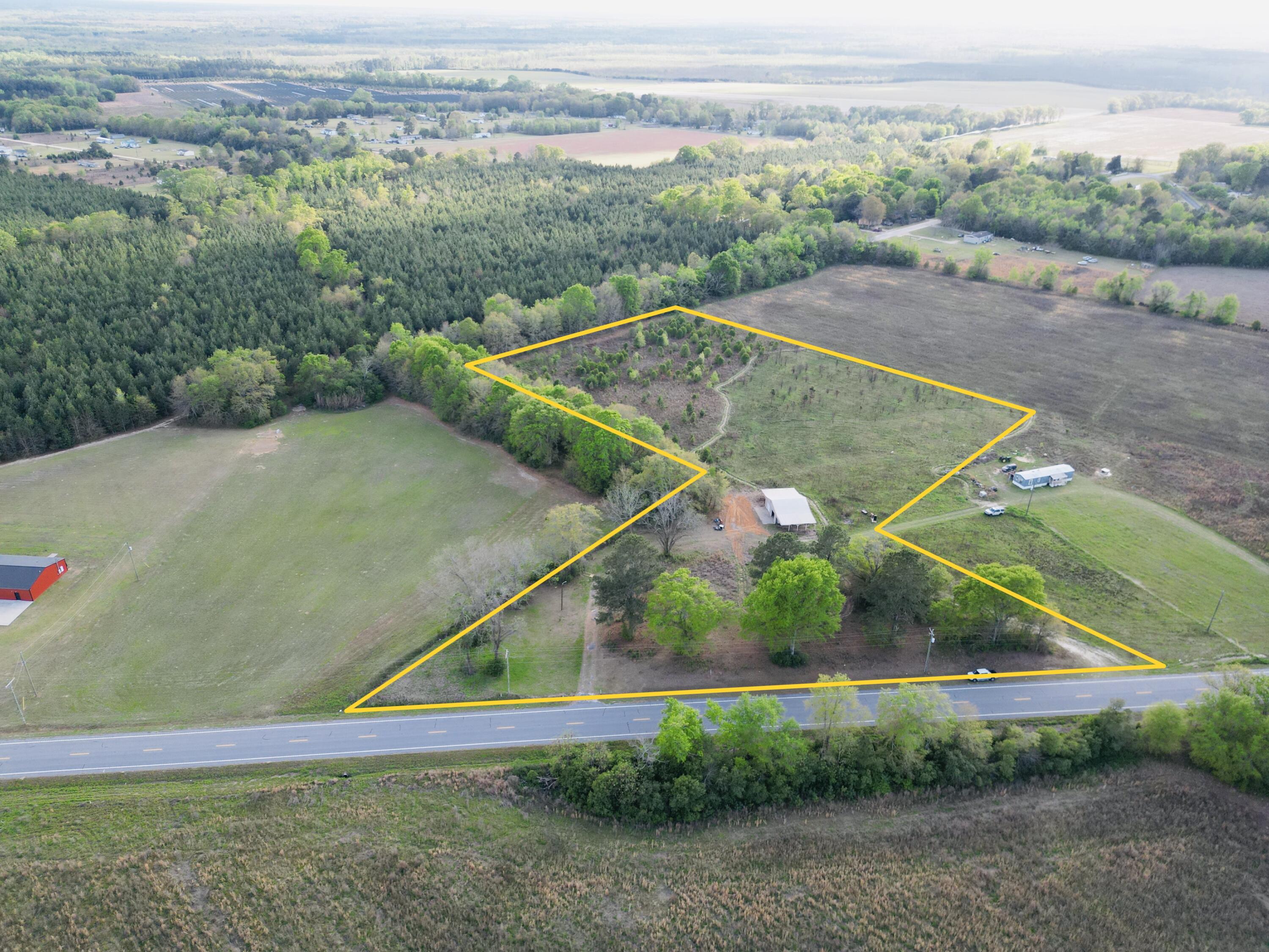 3058 Surrey Race Road Springfield, SC 29146 - Photo 1 of 25 1