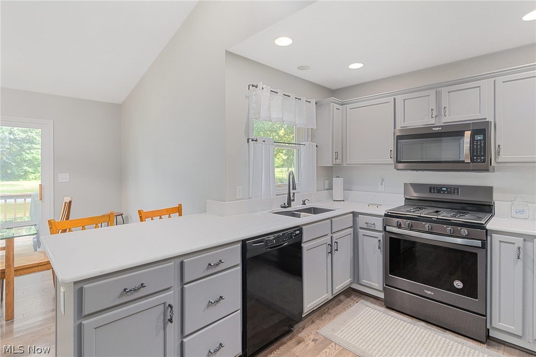 5964 Shaffer Road Northwest Warren, OH 44481 - Photo 4 of 20 Gallery Image 4