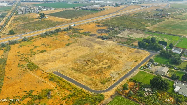 $134,000 | Lot 5 Clyde Circle, Sunnyside, WA 98944